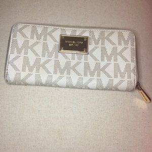 Michael Kors signature wallet